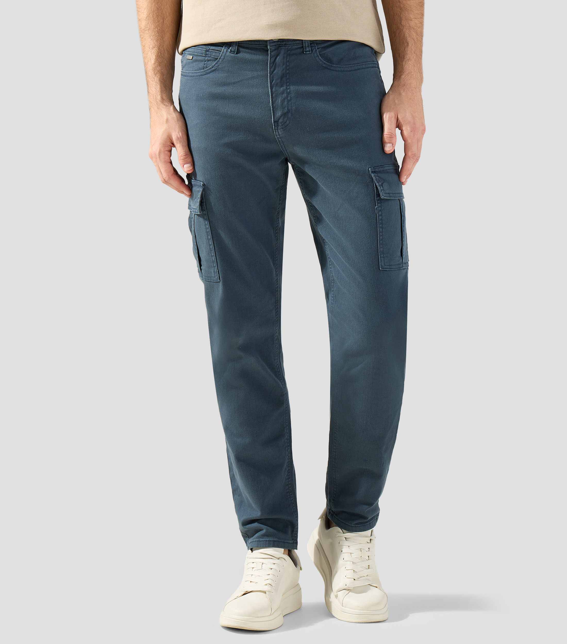 Pantalón cargo Hombre